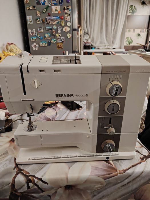 Mașina de cusut Bernina 931 și Sincer