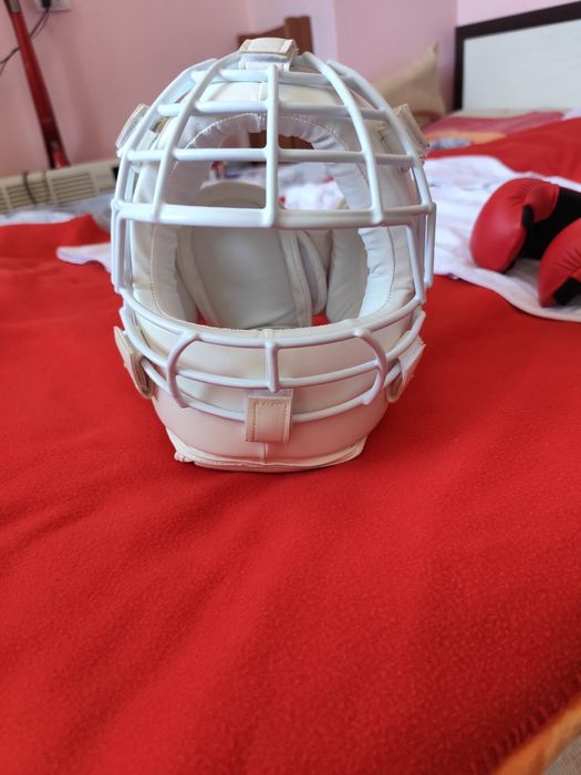 Екипировка за карате - почти нови