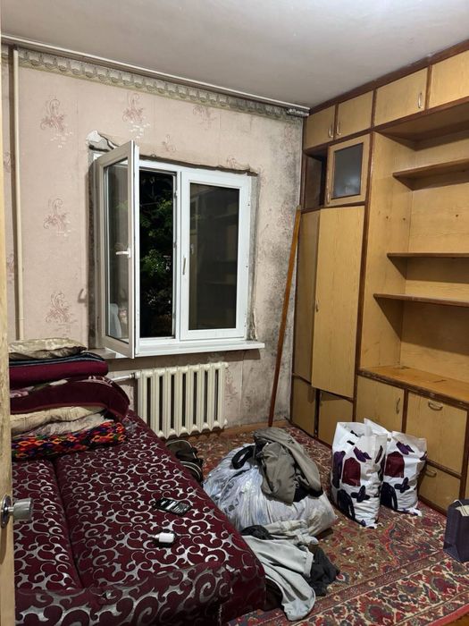 Продается 3-комнатная квартира! Массив Сергели-2