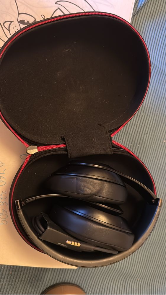 Casti Beats Studio 3 in stare impecabila
