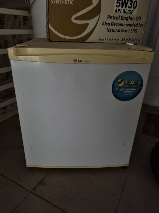 Холодилник мини продам