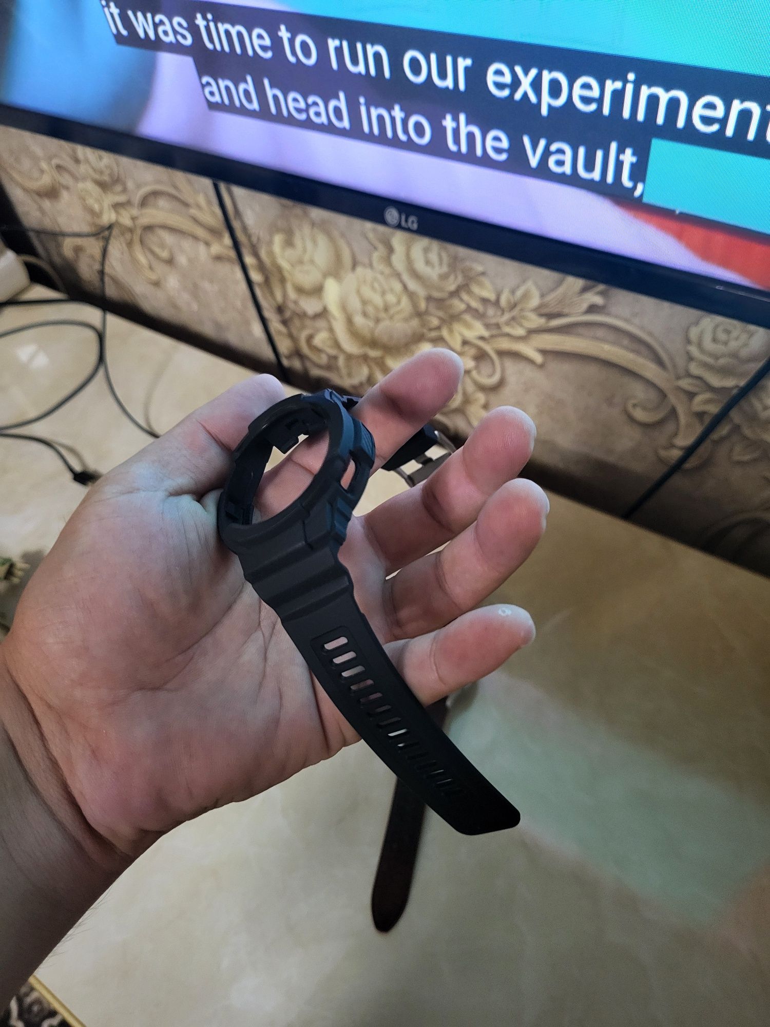 Galaxy watch4.   46mm silver