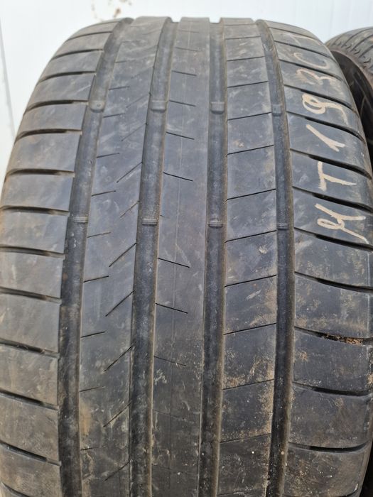 Anvelope 285/45R20 marca Bridgestone, DOT 2023