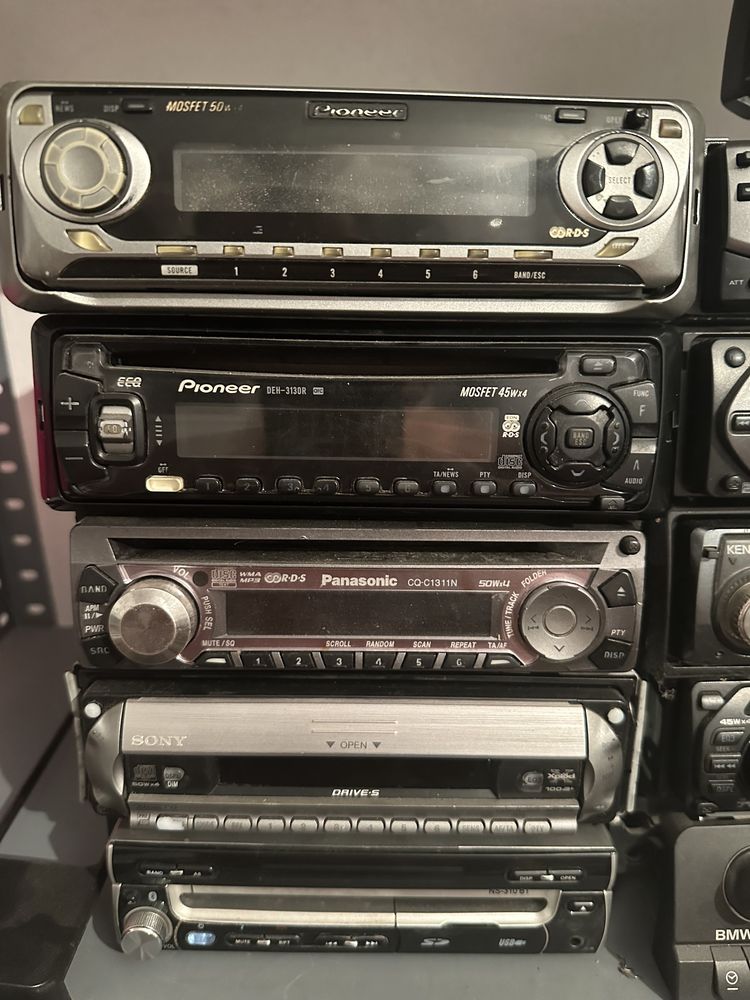 CD-Playere auto JVC, SONY, Pioneer, Panasonic, Kenwood, Blaupunkt.