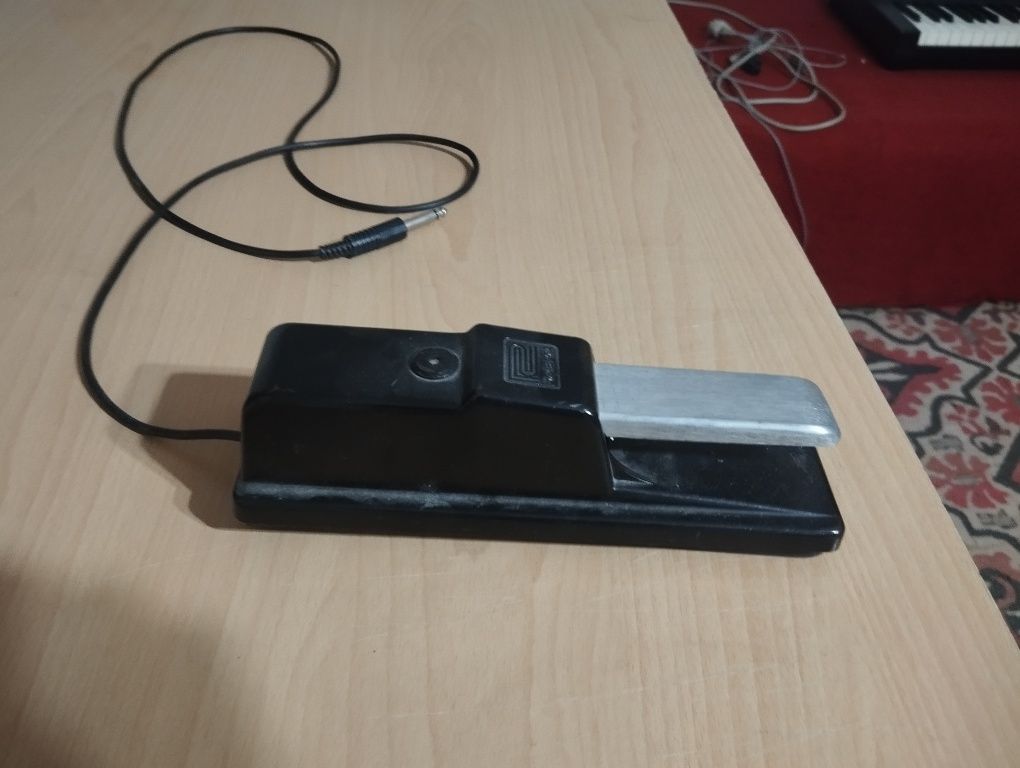 Дигитално италианско пиано. Модел-Studiologic SL-880.