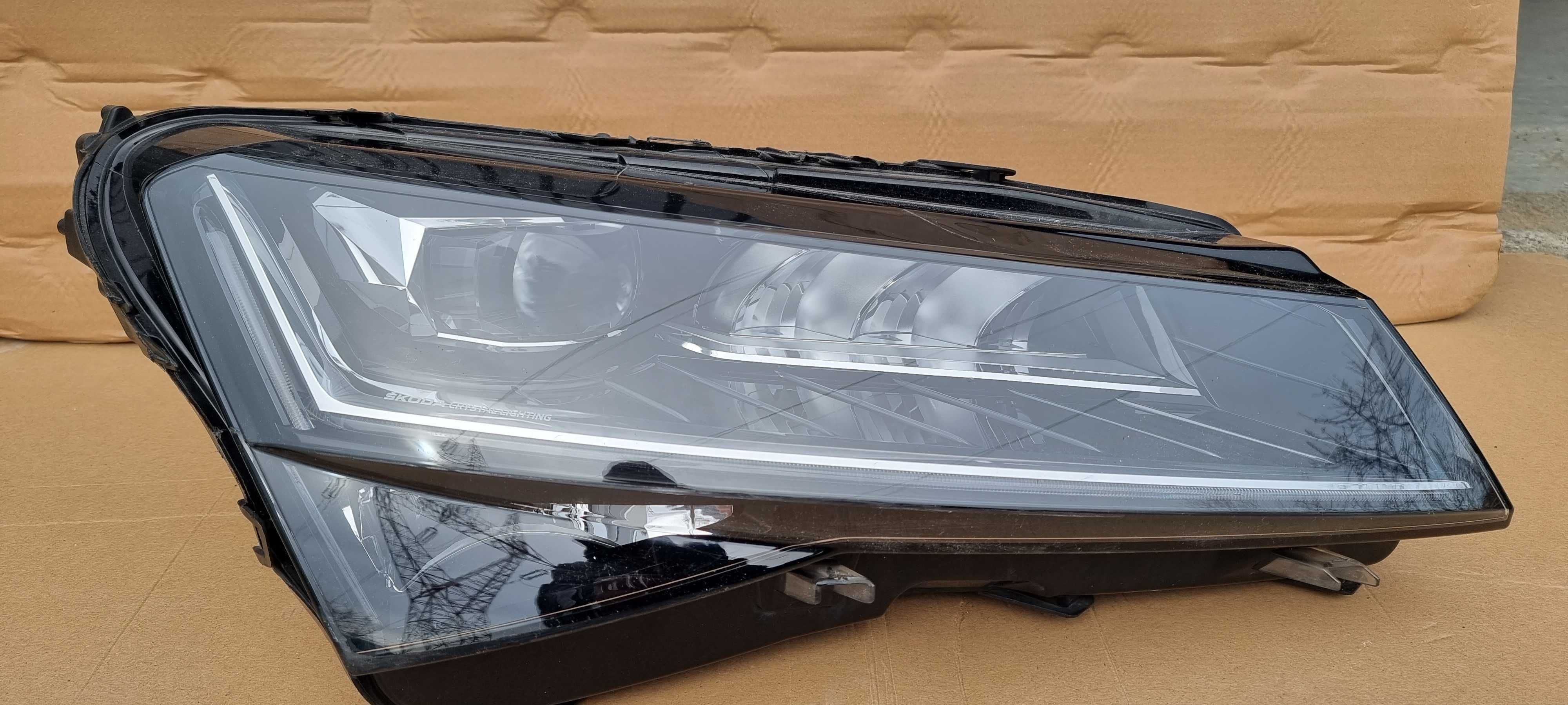 Far dreapta Full Led Skoda Superb 3 Facelift Crystal Lighting