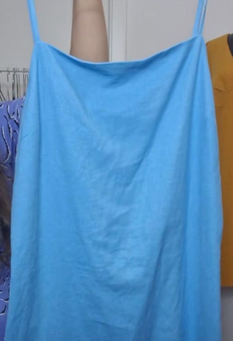 Rochie albastra in