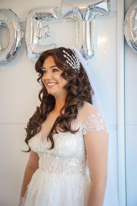 Vand rochie de mireasa