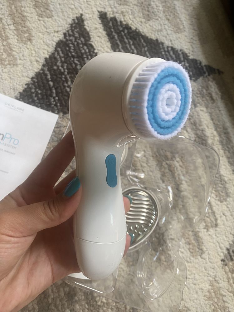 Почистваща машина за лице SkinPro sonic 3 in 1