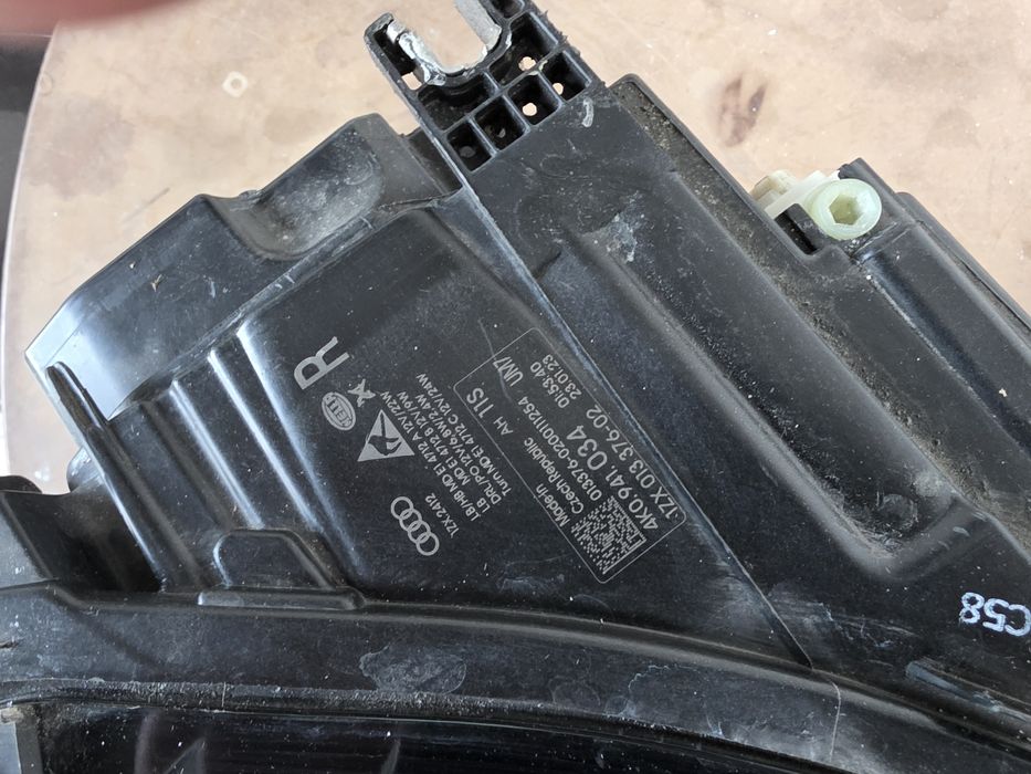 Audi A6 C8 4K 2021 LED ляв и десен фар