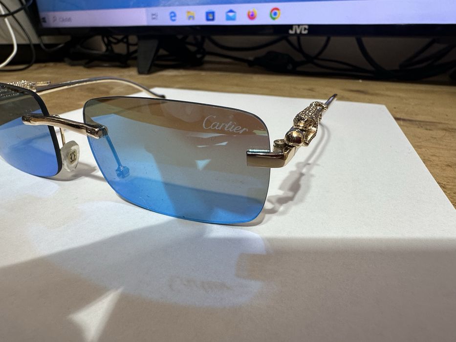 Ochelari de soare cartier