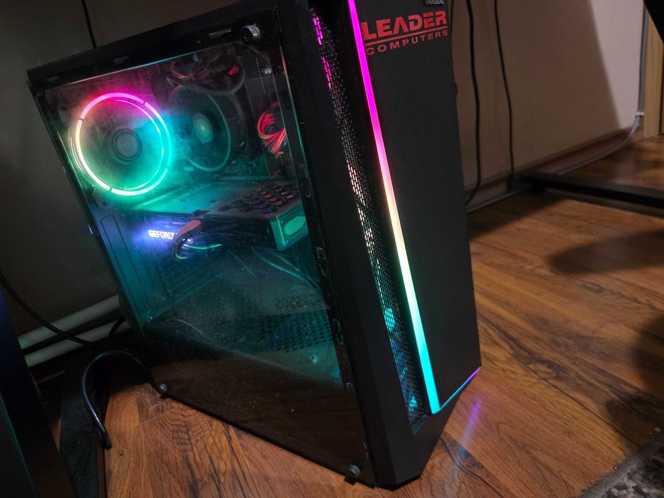 Настолен компютър