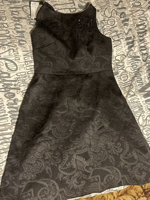 Маркова дамска рокля Badoo