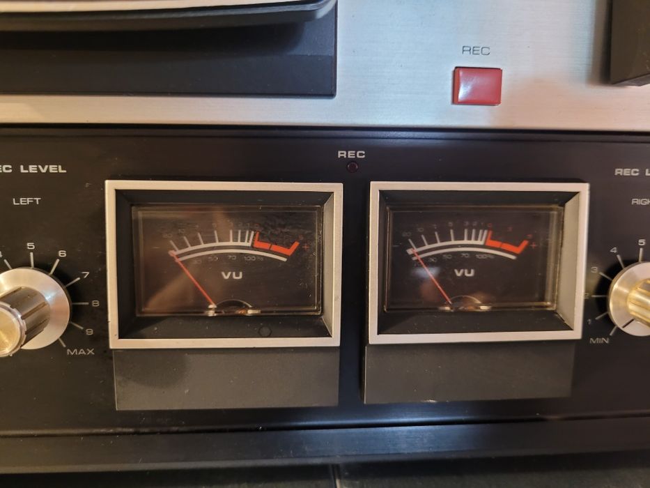 Magnetofon Akai GX 210