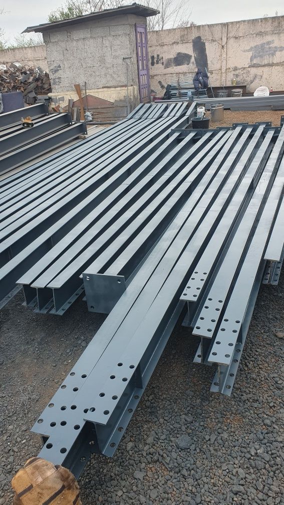 Facem hale metalice ori ce dimensiuni