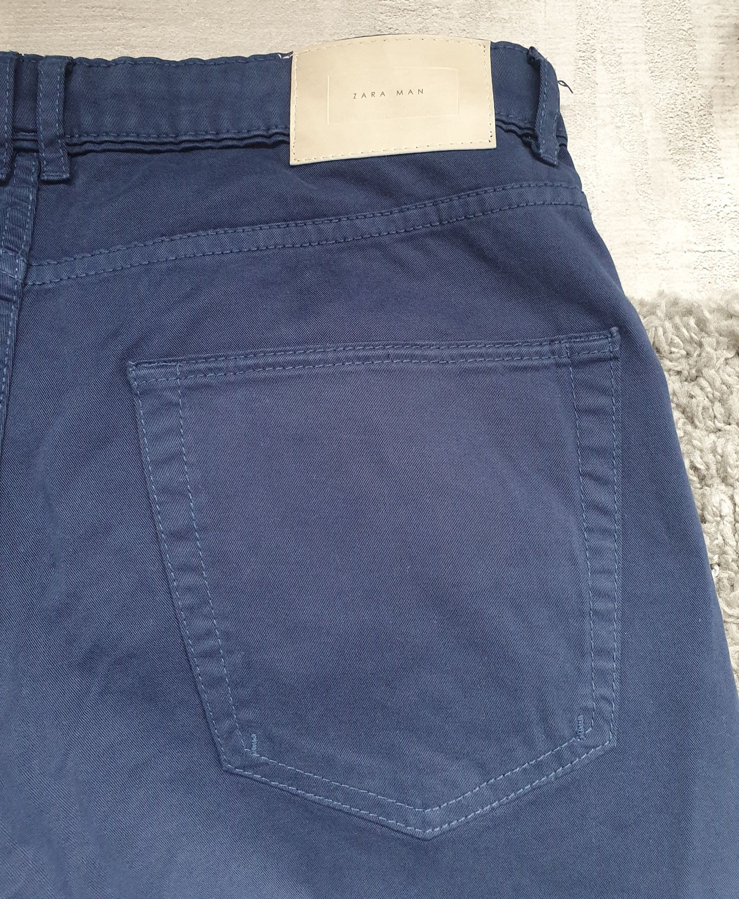 Pantaloni Zara Originali