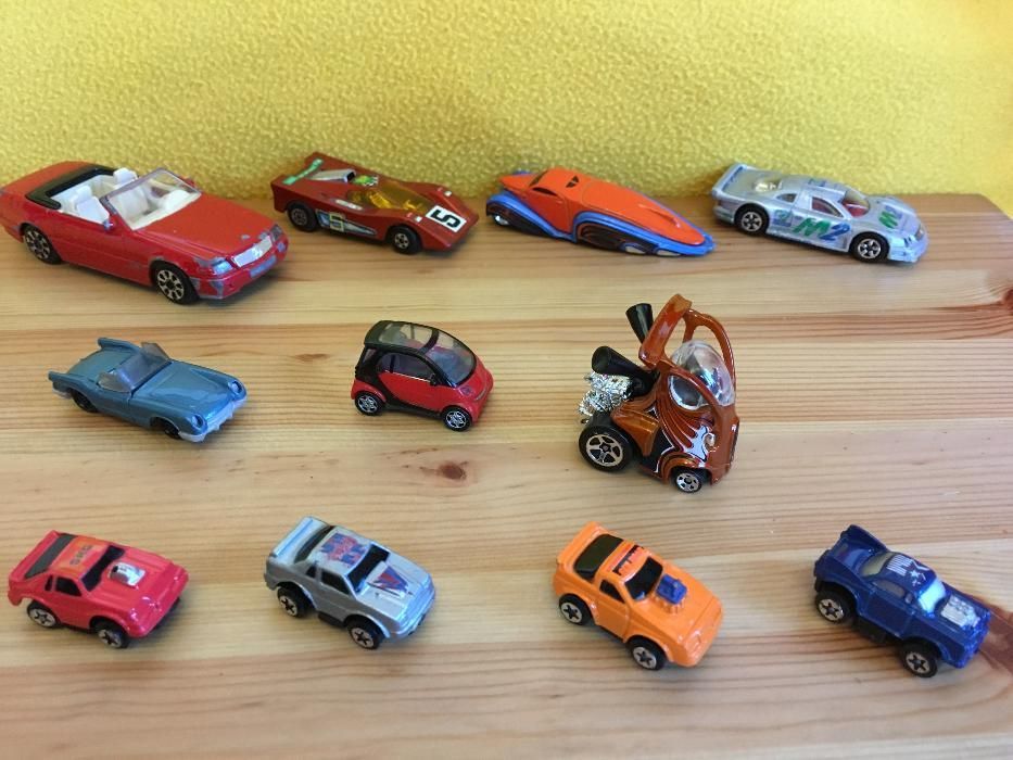 Колички 8бр - Mercedes majorette 300SL burago и др подарък кутия кола