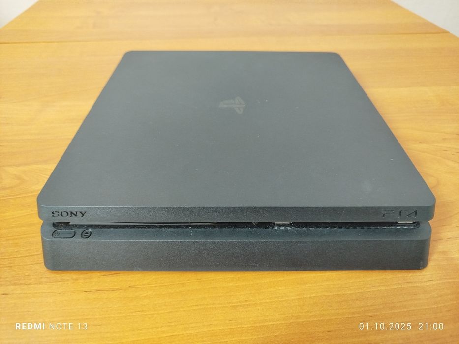 Продам playstation 4