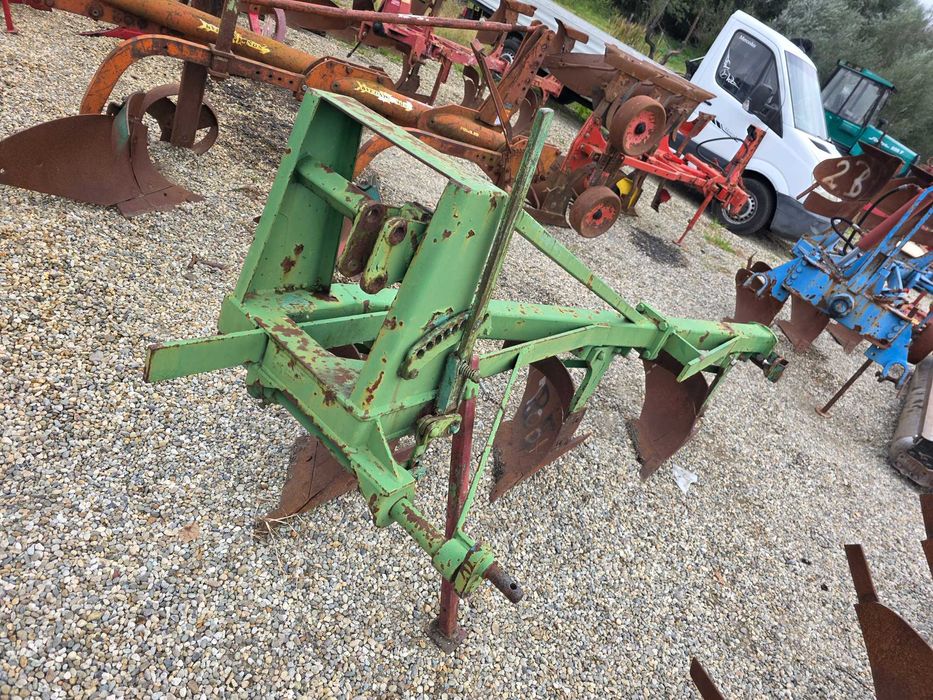 Plug 3 brazde vogen¬t LANDSBERG RABE 2 bucati