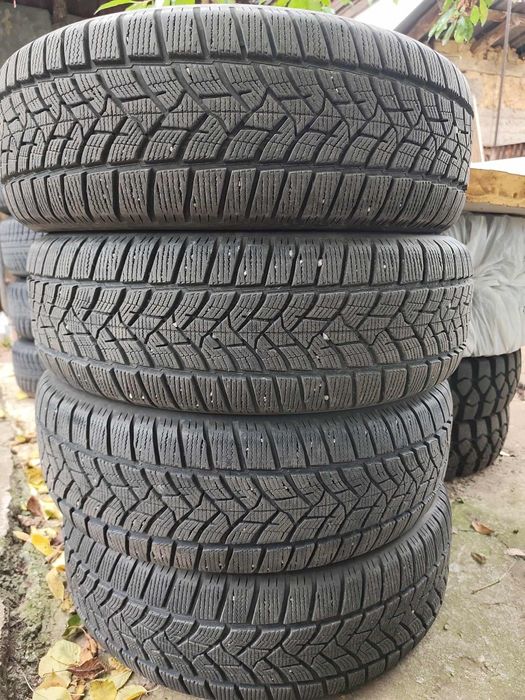 4 бр. Зимни Гуми DUNLOP 225/65/17