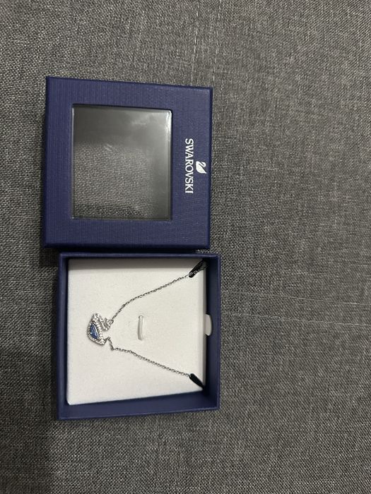 Колие Swarovski 66лв