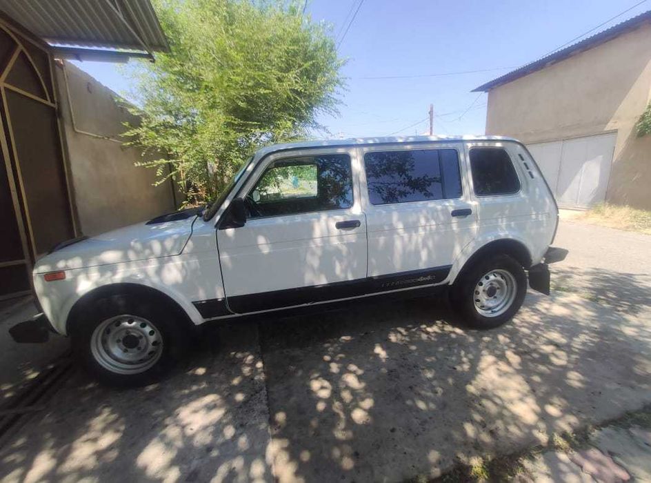 Продам Лада НИВА 2131