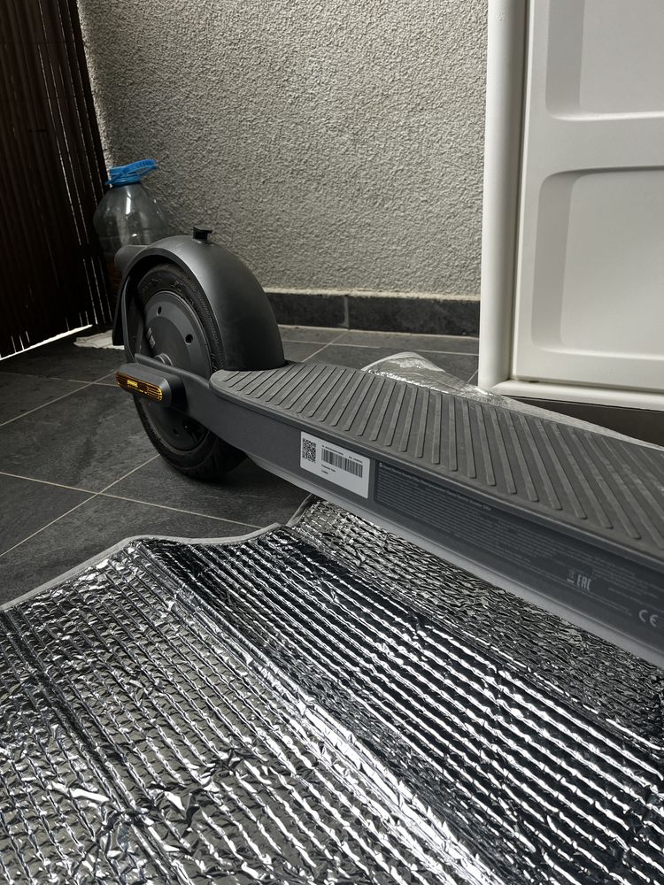 Vand trotineta electrica XIAOMI SCOOTER ELITE
