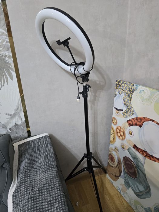 Продам универсальную лампу