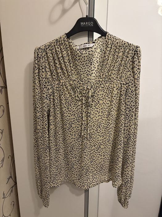 Bluza office/eleganta fluida si delicata, marimea M, Mango