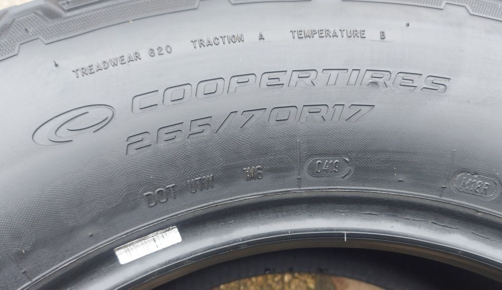 Set 4buc 265/70 R17 115T Cooper Discoverer AT3 4S M+S iarnă