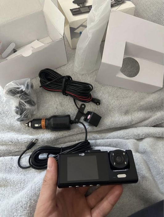 Camera video WI FI auto bord noua cu camera marsalier