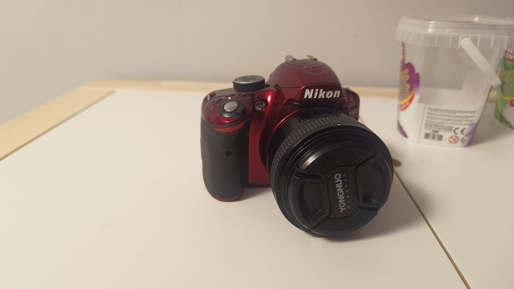 Nikon d3200 plus obiectiv