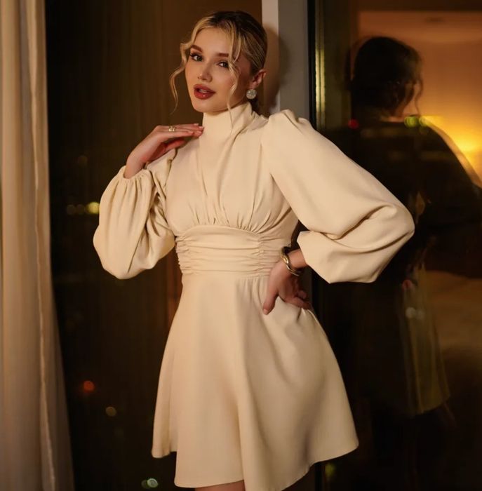 Платье вечернее,бежевый, размер L