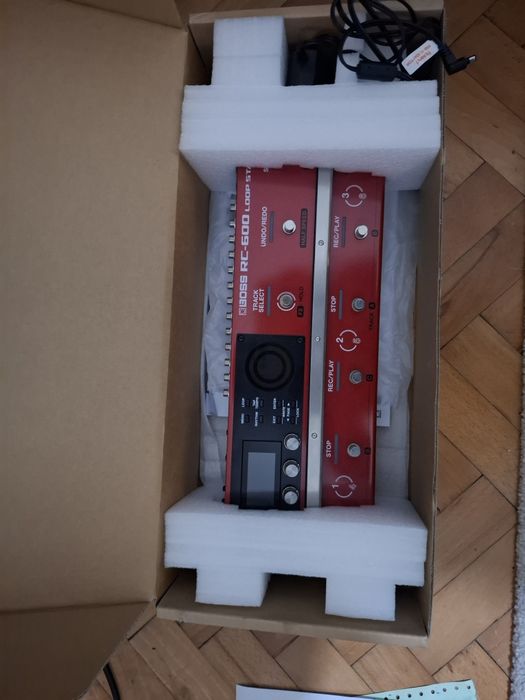 Boss RC-600 looper