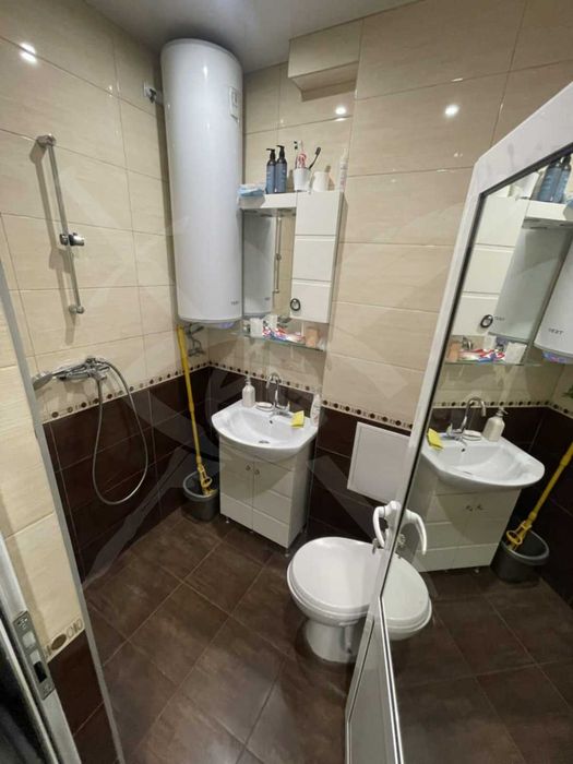 Продава се Двустаен апартамент в Варна, Младост 2 - 60 кв.м за 2584 €/кв.м - Снимка #5