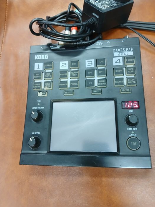 Korg kaoss pad ,traktor kontrol x1,z1