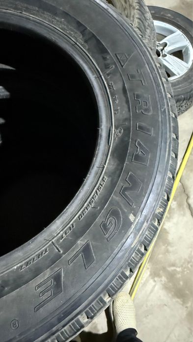 Зимные шины R20 lc200,lx570