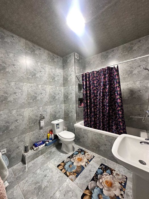 Новостройка , 3/4/6, Ориентир: ул Тимур Малика 78м2 евроремонт !!