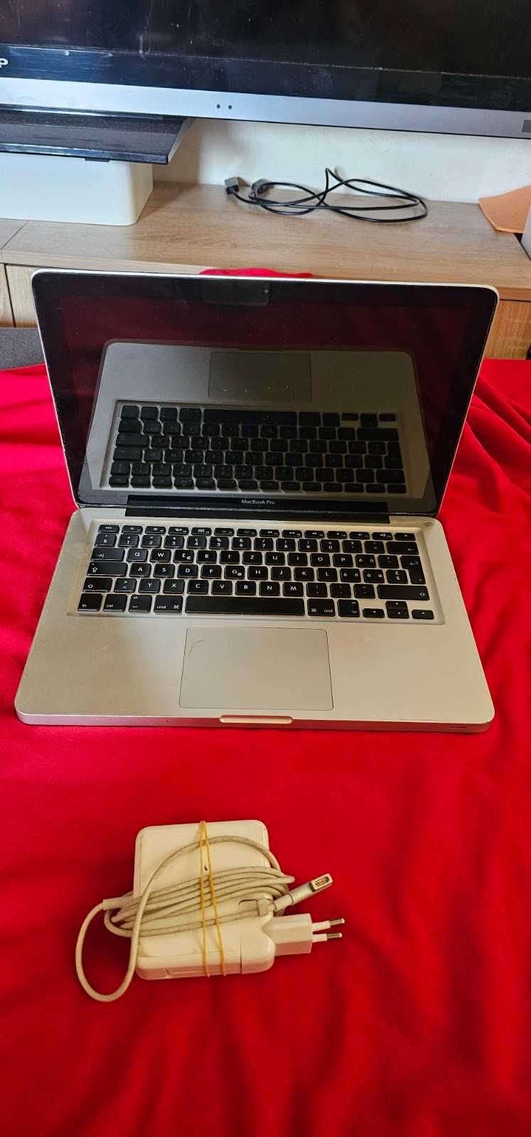 MacBook Pro 13.3'' 8GB RAM 120GB SSD Intel Core i5-Батерия 6часа! топ