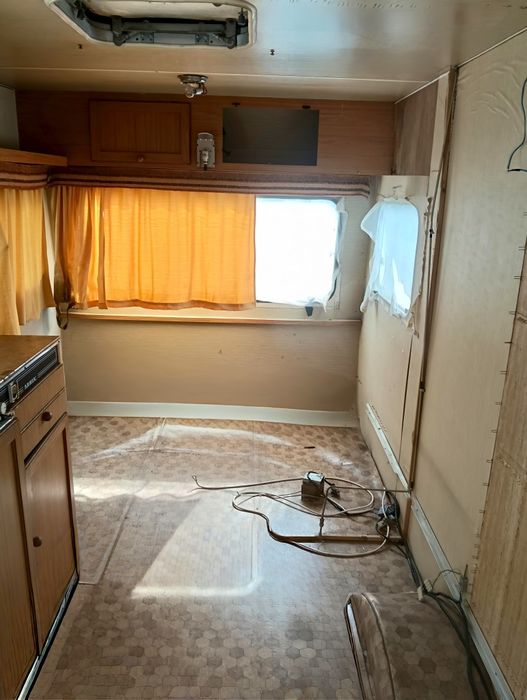 Rulotă second-hand pentru proiecte / camping / fast-food
