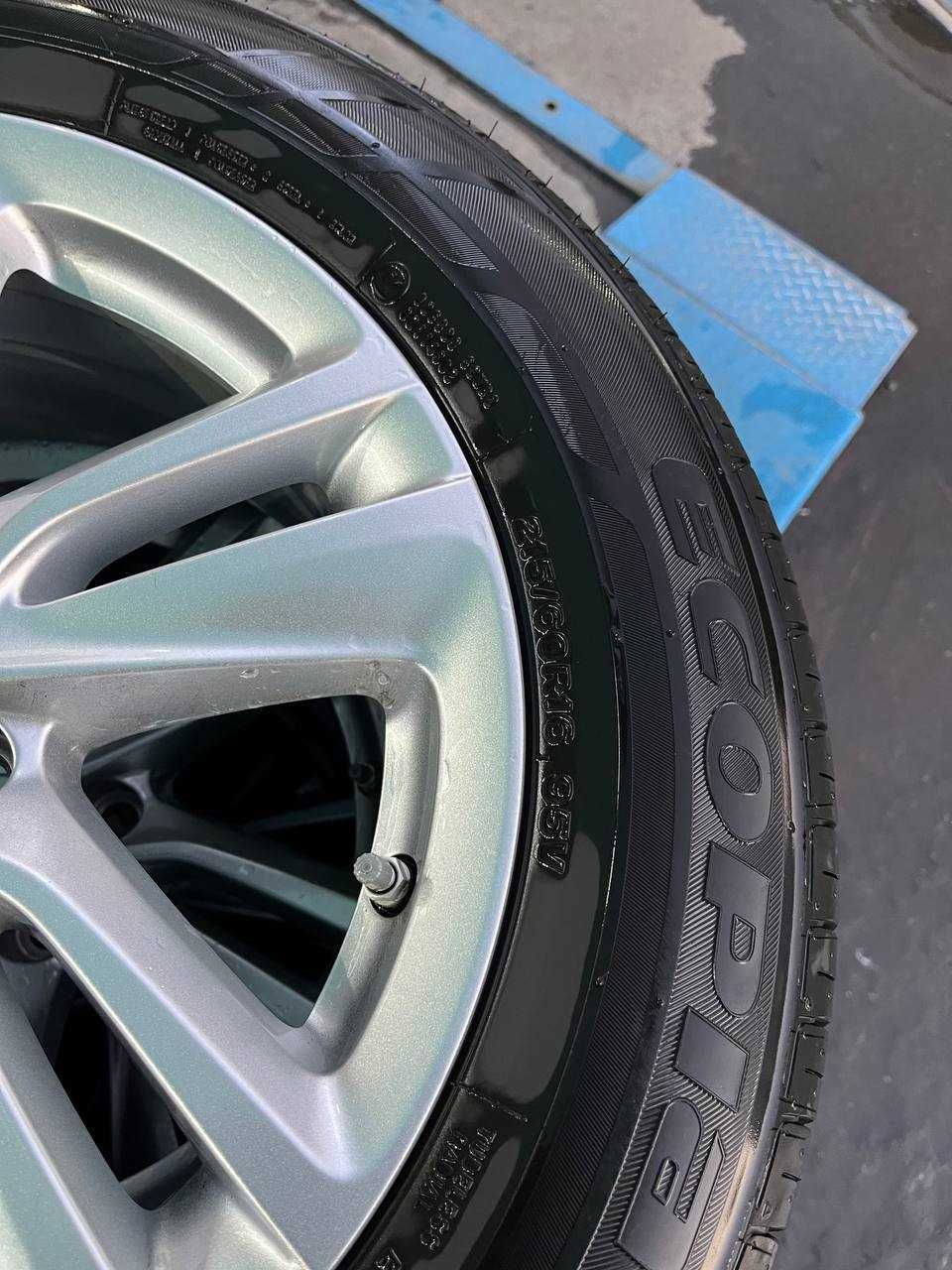 BU/U Tracker 1 16R 5/105 diska Bridgestone Ecopia 215/55R16 balon