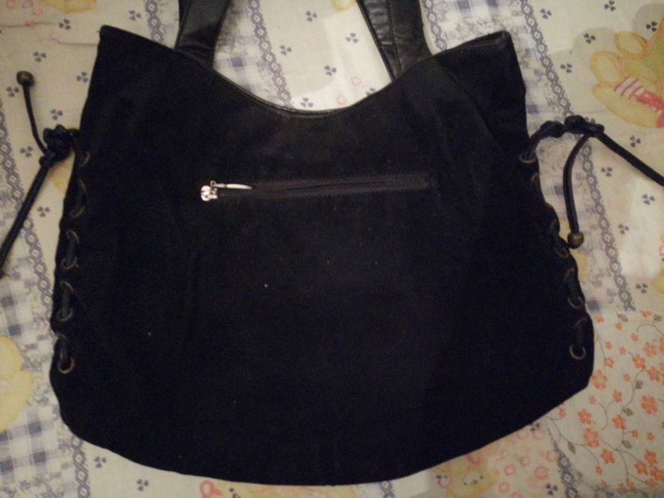 Geanta dama catifea neagra