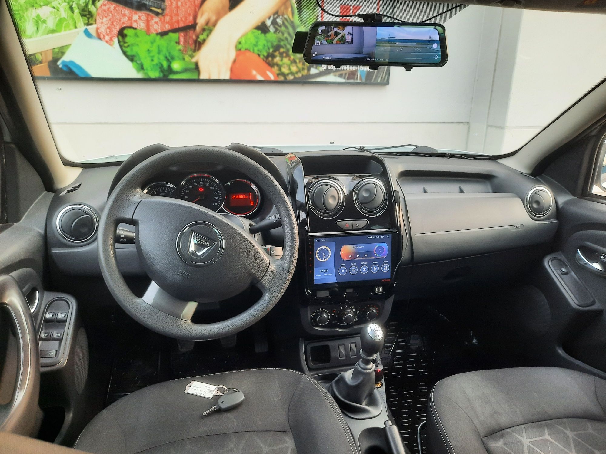 Dacia Duster Laureat Euro 5 an 2015 recent înmatriculată