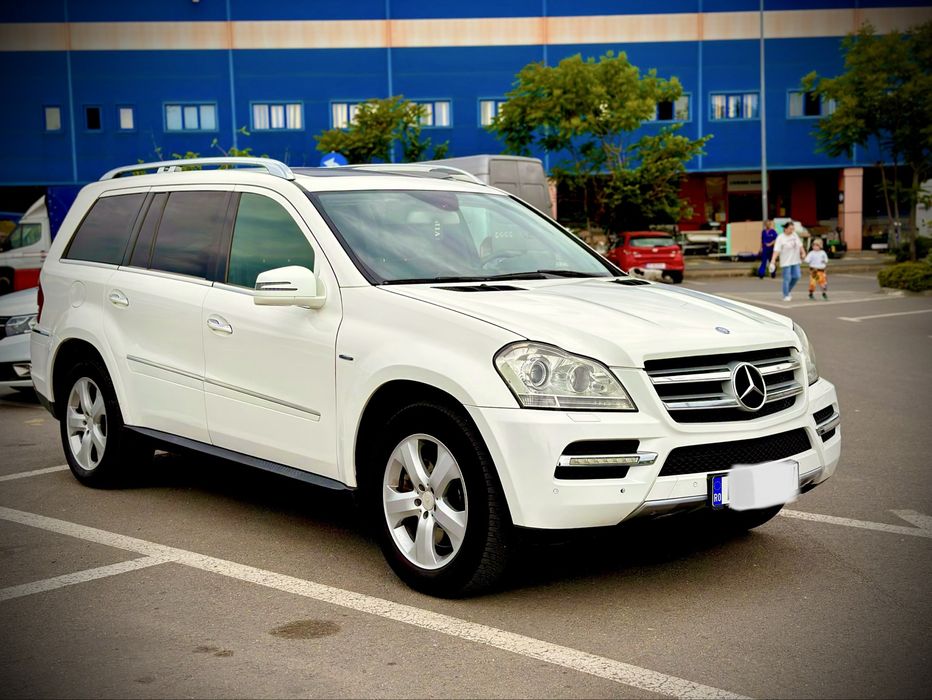 Urgent sa vinde. Mercedes GL 350 CDI Bluetec 265cp 4 Matic
