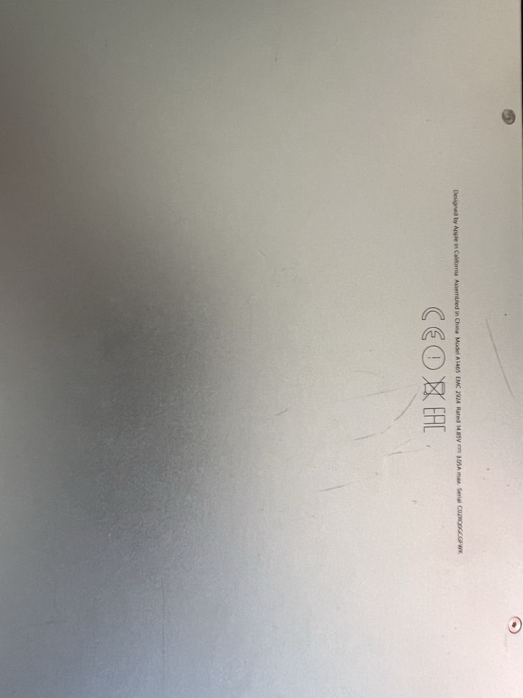 Doua macbook air a1465 de 11,3 inch defecte