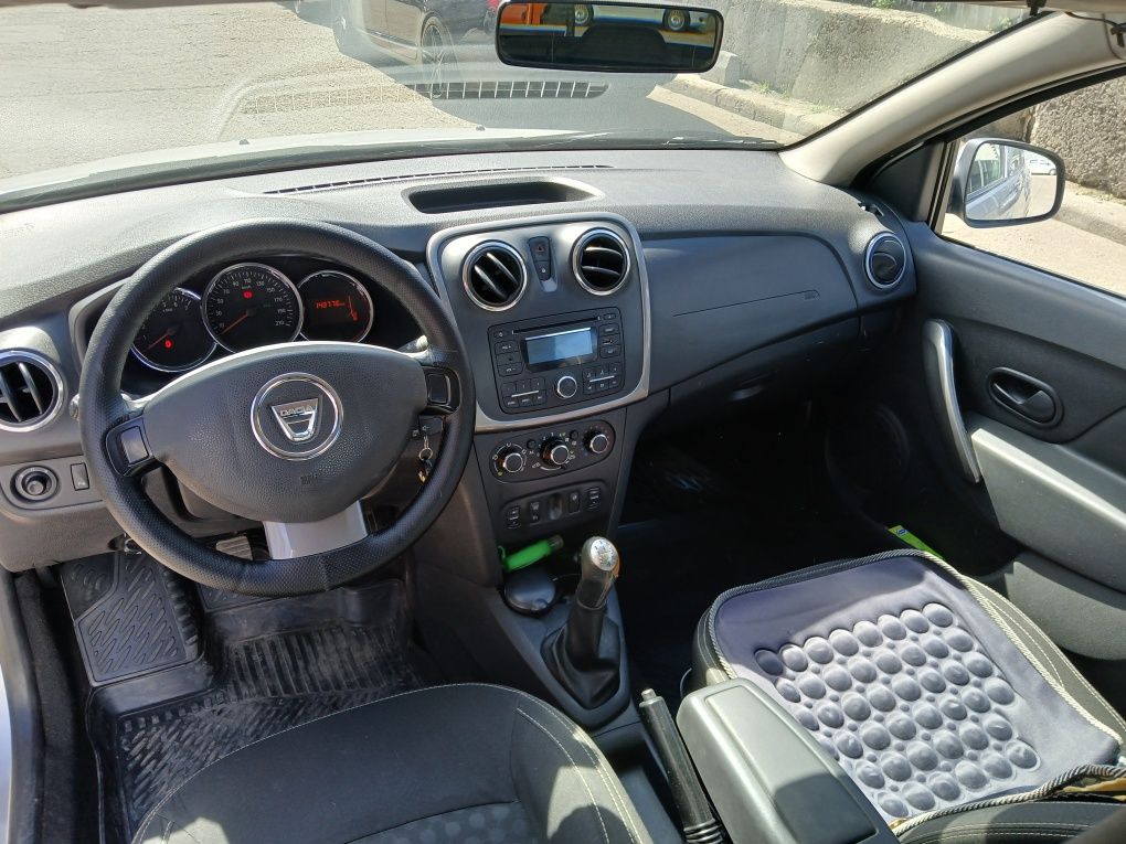 Vand Dacia Logan 1.5 2015