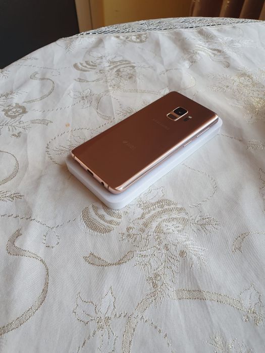 Samsung Galaxy s9 sunrise gold
