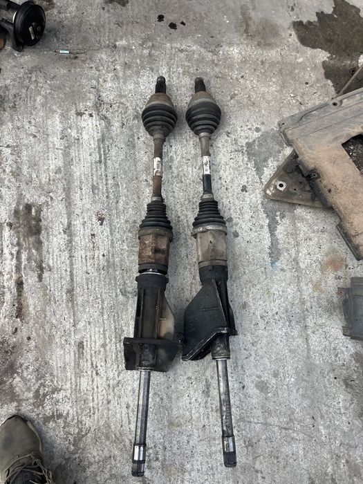 Полуоски бмв х5 е70 х6 е71 bmw x5 e70 x6 e71 полуоска