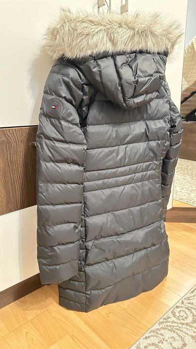 Пухено яке Tommy Hilfiger "М"