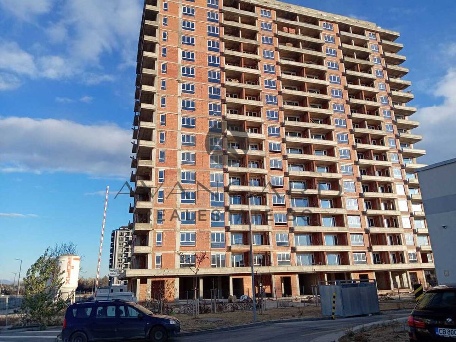 Продава се Двустаен апартамент в Пловдив, Кършияка - 72 кв.м за 1091 €/кв.м - Снимка #2